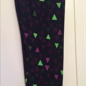 NWT OS Lularoe Leggings